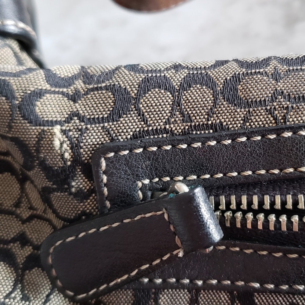 Coach purse mini signature black canvas c print - Picture 8 of 8